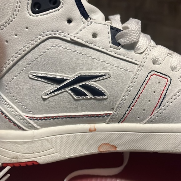 Kids Reebok Sneakers - Picture 3 of 6